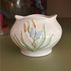 Belleek Ivory Vase with Sky Blue Butterfly and Sage Details
